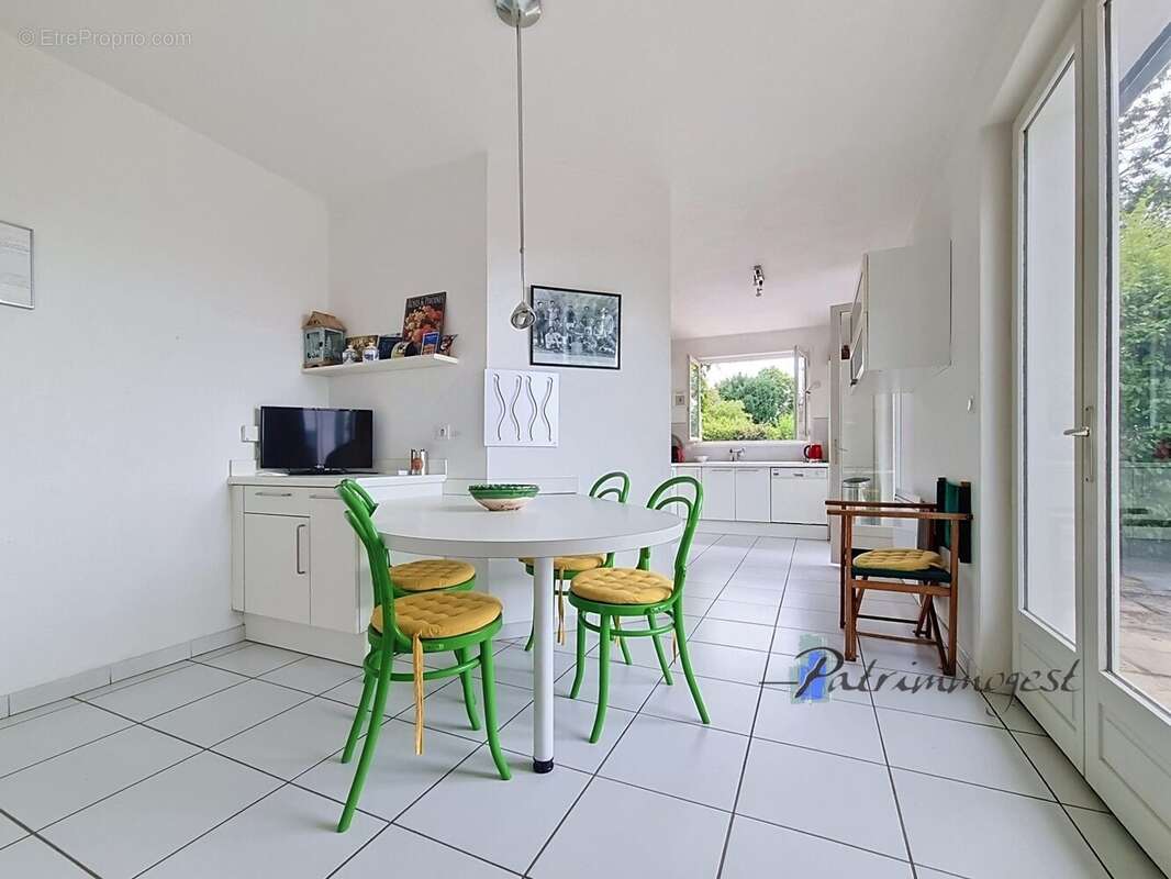 Maison 146 m² à Sorbiers  - photo 6