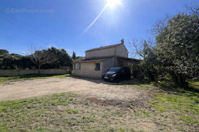 Maison à SIX-FOURS-LES-PLAGES