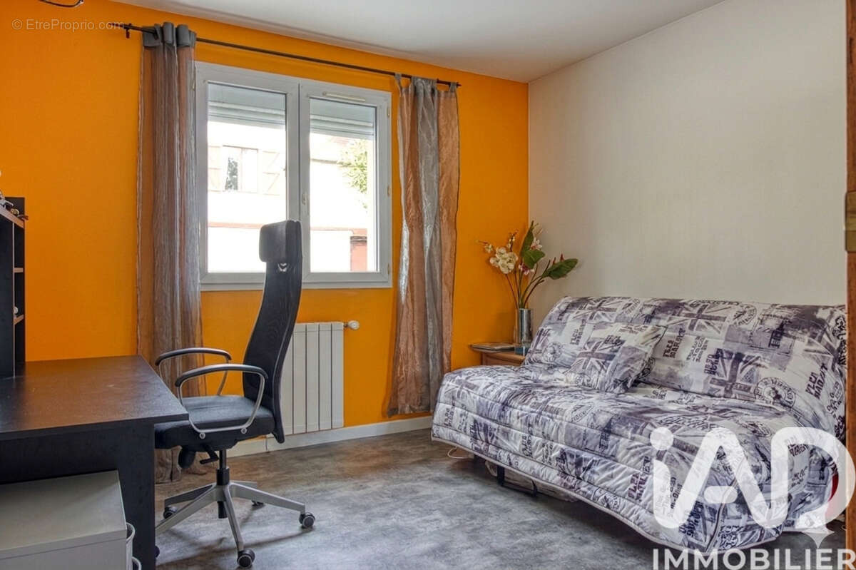 Photo 8 - Maison à MONTIGNY-LES-CORMEILLES