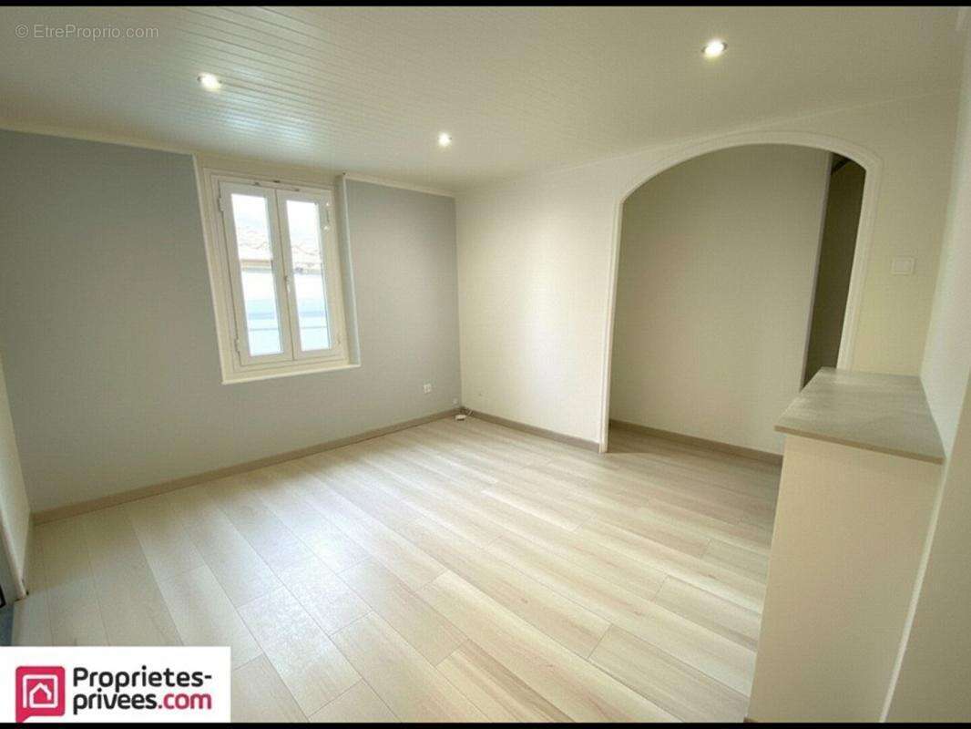 Appartement Auriol 4 pièces 73m2 avec terrasse Sud 16m² + garage - photo 3