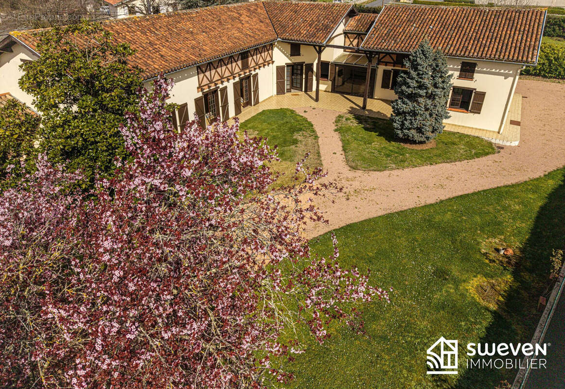 Maison à BOULOGNE-SUR-GESSE