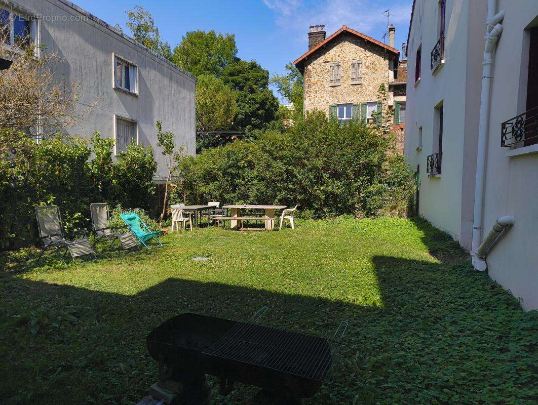 Appartement à CHAVILLE