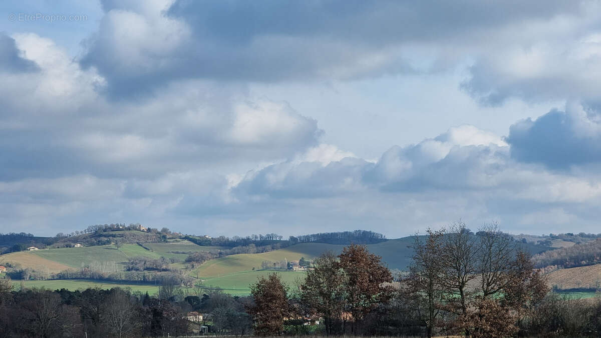 Terrain à L&#039;ISLE-EN-DODON