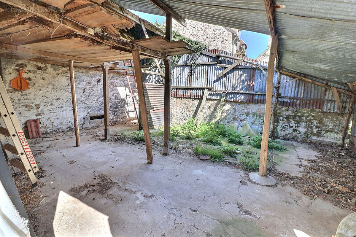 Maison à BULLION