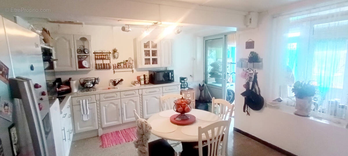 Maison à SOUGERES-EN-PUISAYE