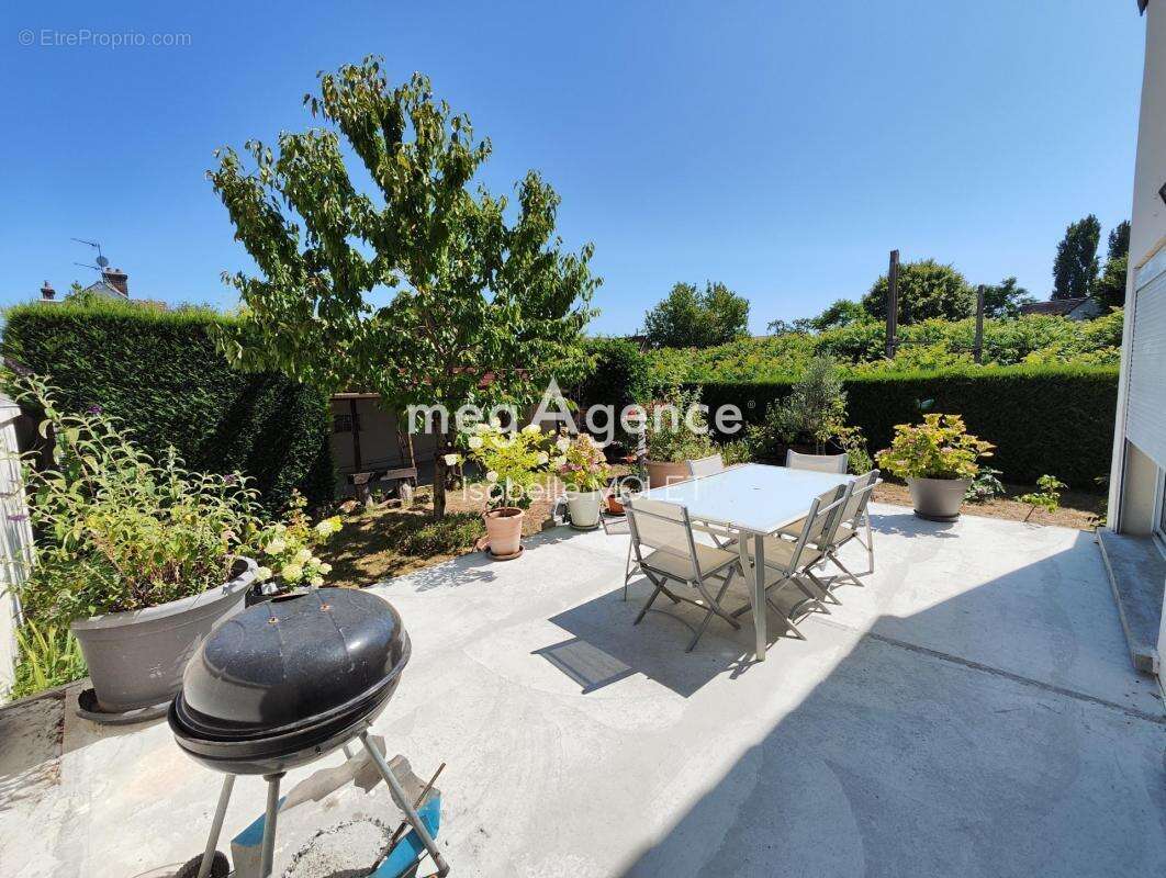 Maison à BOIS-LE-ROI