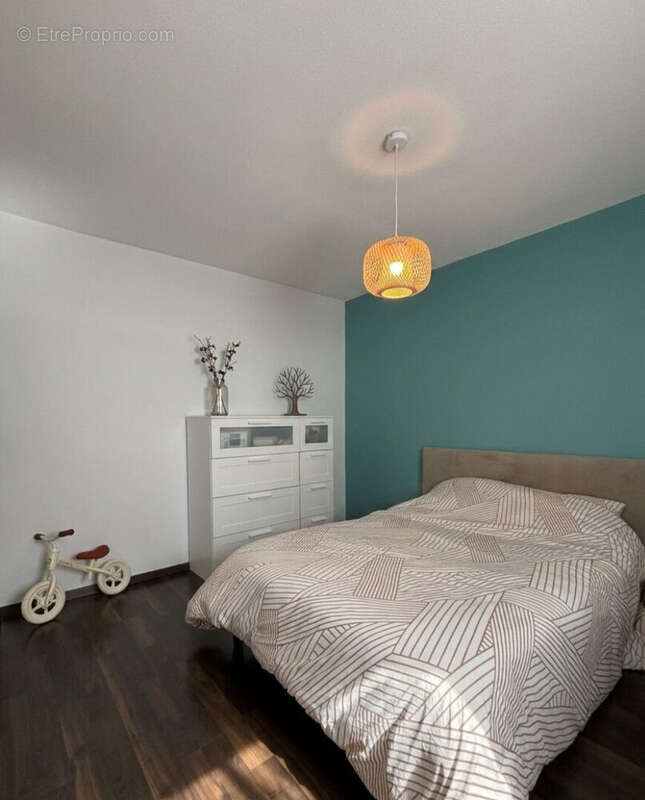 Appartement à VILLENAVE-D'ORNON