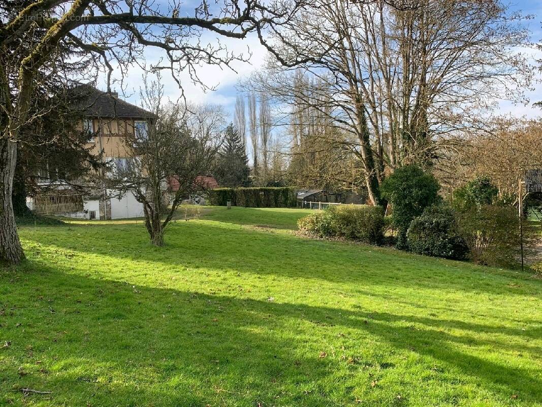 Maison à GRISY-LES-PLATRES