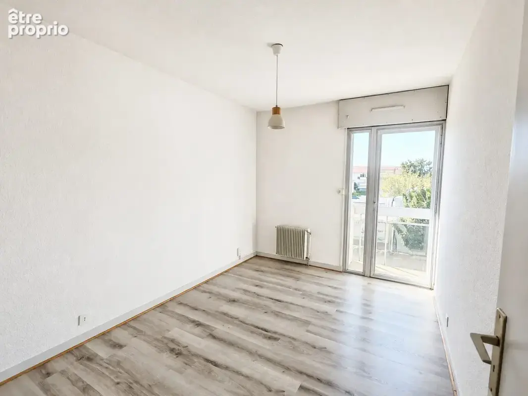Appartement 4 pièces 84 m² à vendre à Issoire (63500) - photo 5