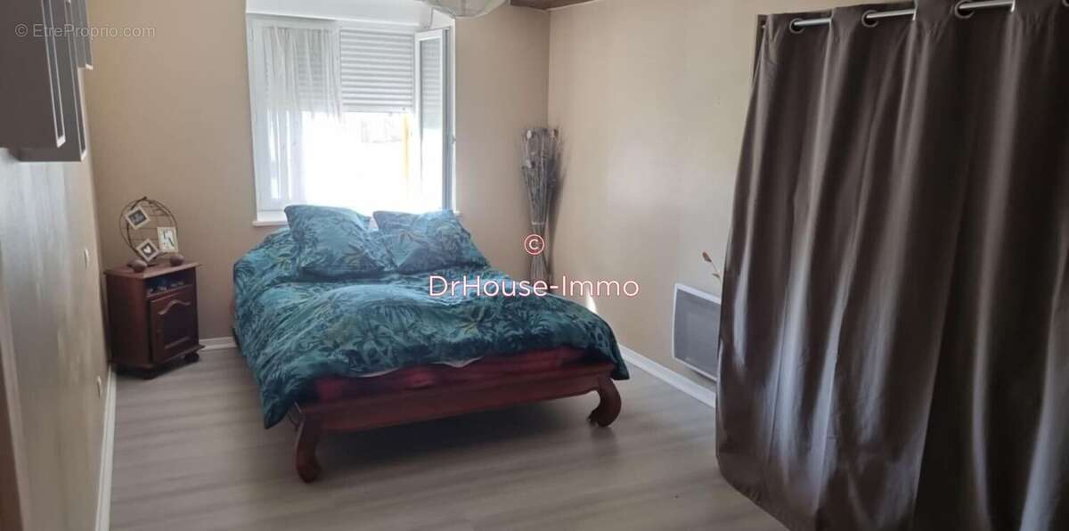 Maison 185 m² à Vaite  - photo 14