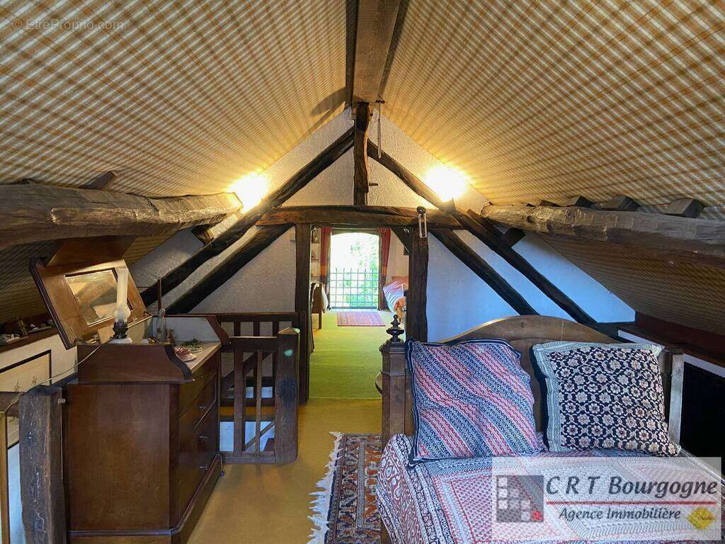 Maison à SAINT-MAURICE-LE-VIEIL