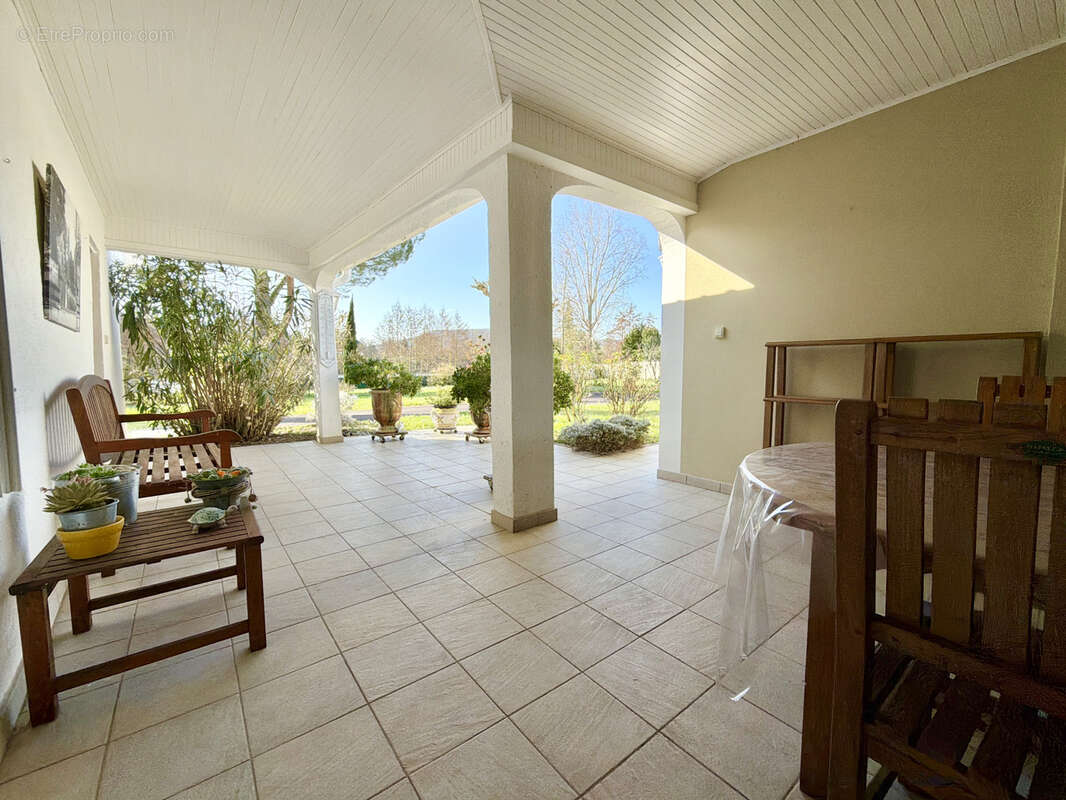 Maison à SAINT-SYLVESTRE-SUR-LOT