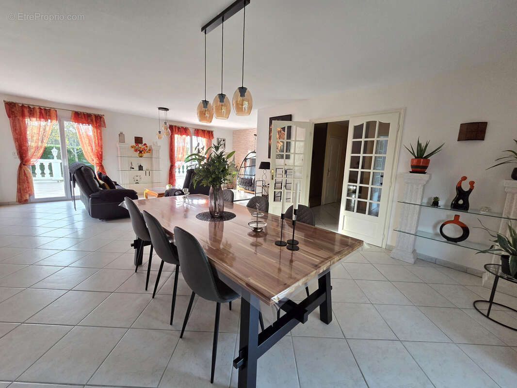 Maison à BELLERIVE-SUR-ALLIER