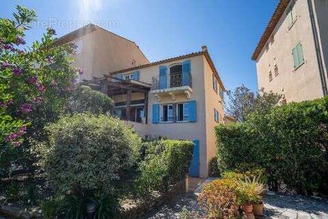 Maison à GRIMAUD
