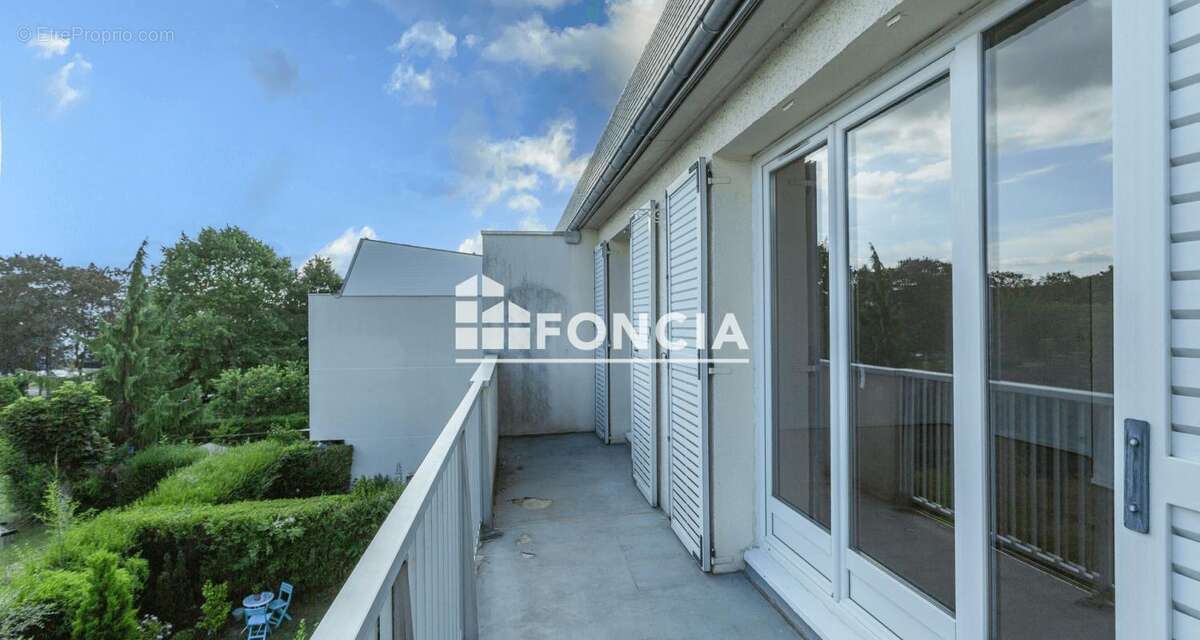 À vendre Appartement 4 pièces 85.29 m² - Montigny-le-bretonneux 78180 - photo 7