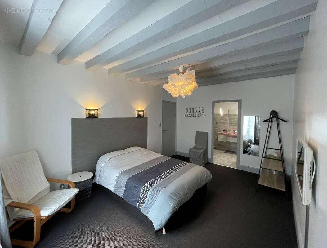 Maison à CHOUE