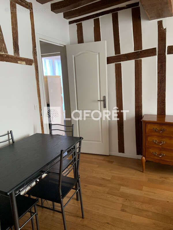 Appartement à COMPIEGNE