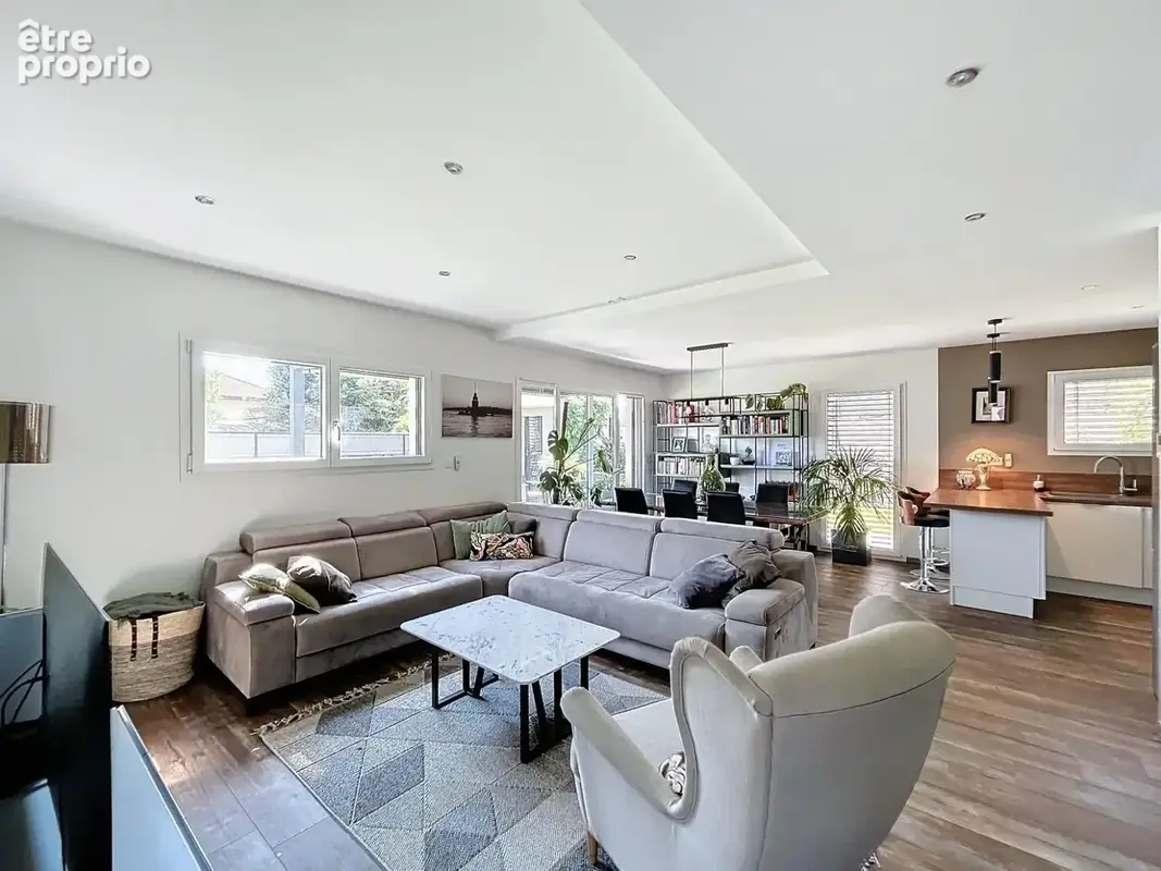 Vente jolie maison récente 2020, accès plain-pied, sur terrain de 5,55 ares LURE - photo 5
