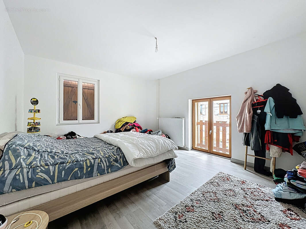 Appartement à REMONCOURT