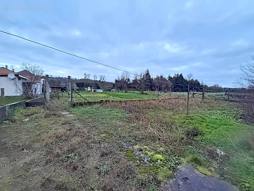 Terrain à FIXEM