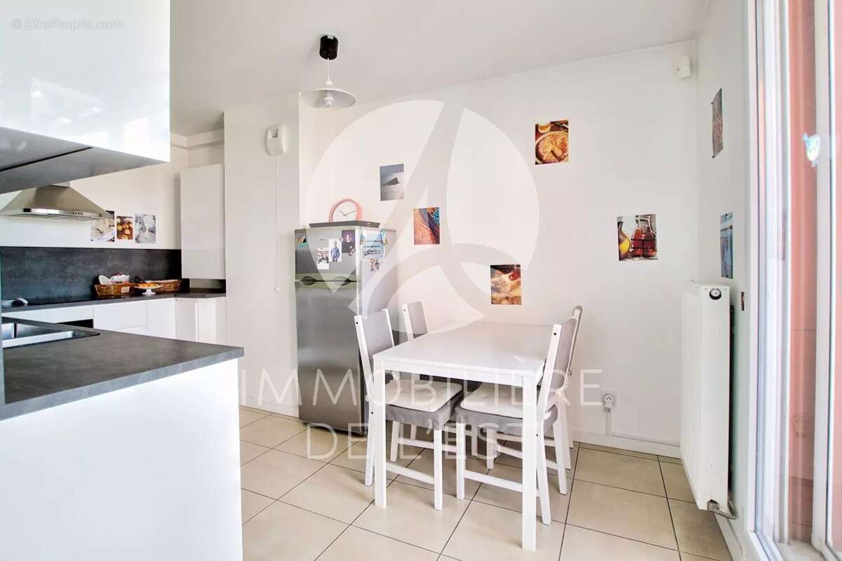 Appartement à VENISSIEUX