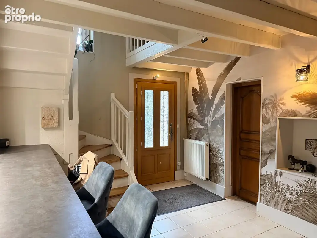 Opportunité, charmante Longère entièrement rénovée de 276 m² avec piscine, rare .... - photo 7