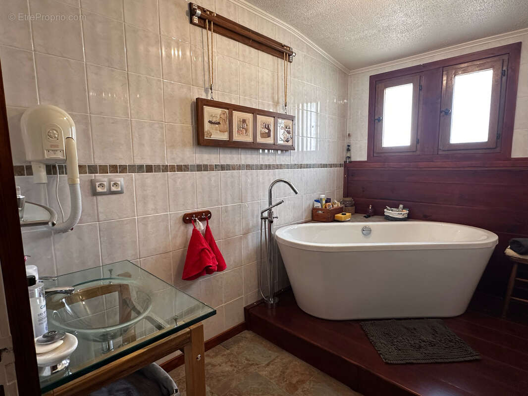 Maison à LAURE-MINERVOIS