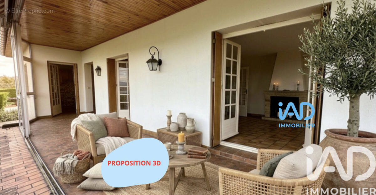 Photo 1 - Maison à SAINT-BONNET-LES-OULES