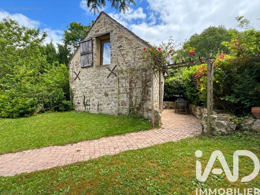 Photo 9 - Maison à TORCE-VIVIERS-EN-CHARNIE