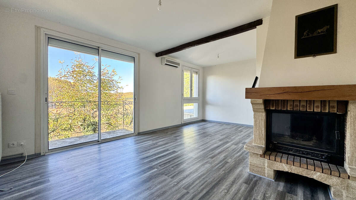 Maison à SAINTE-BAZEILLE