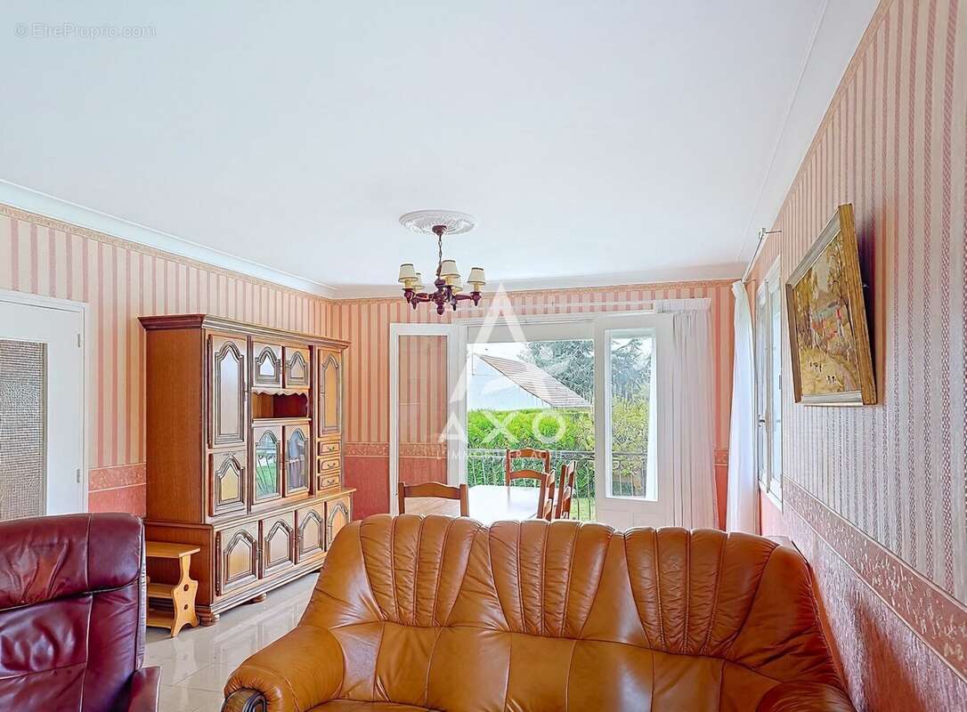 Maison à CORQUILLEROY