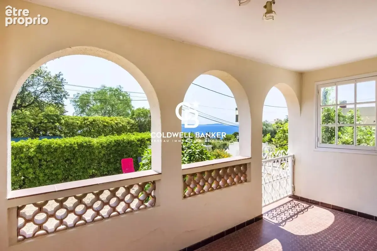 Pramousquier – villa à réinventer à 800 m de la plage, au calme absolu - photo 2