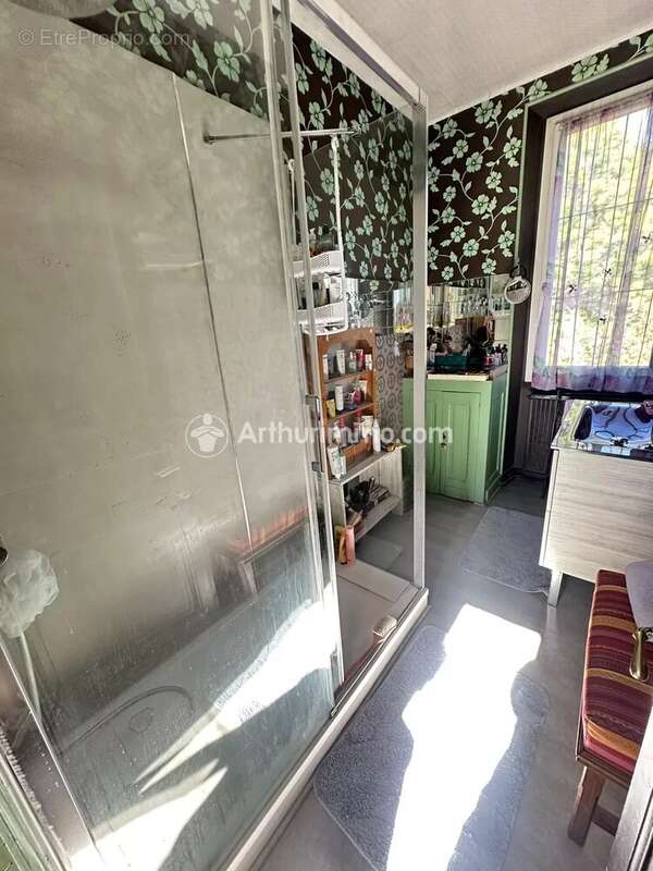 Maison à SAINT-ASTIER