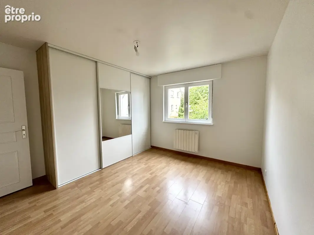 À vendre à eschau   beau 3 pièces de 75 m2 avec balcon, grand garage et jardin collectif ! - photo 11