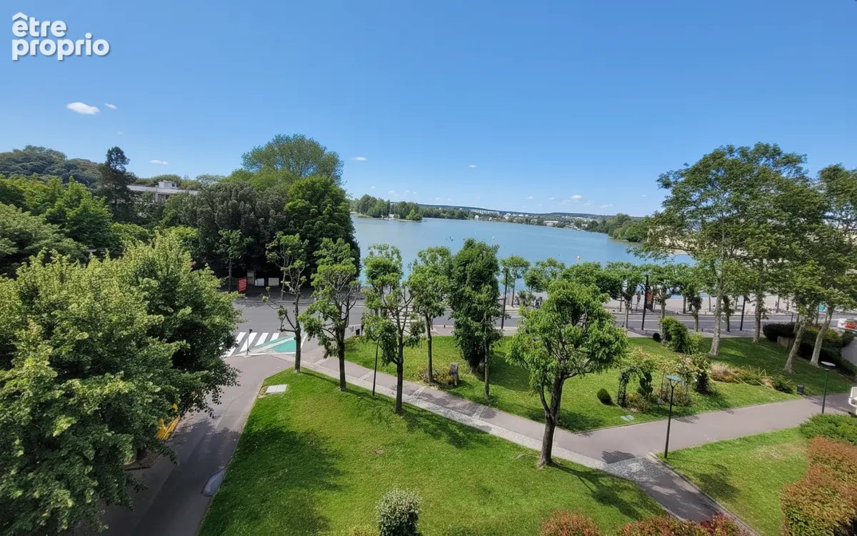 Appartement à ENGHIEN-LES-BAINS