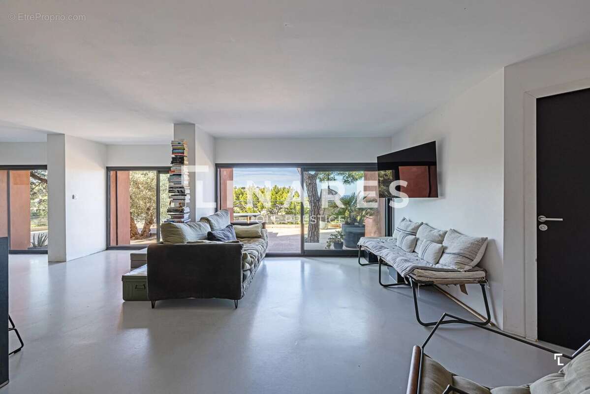 Maison à MARSEILLE-7E