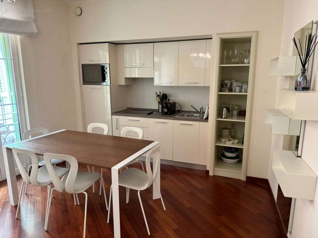 Appartement à MENTON