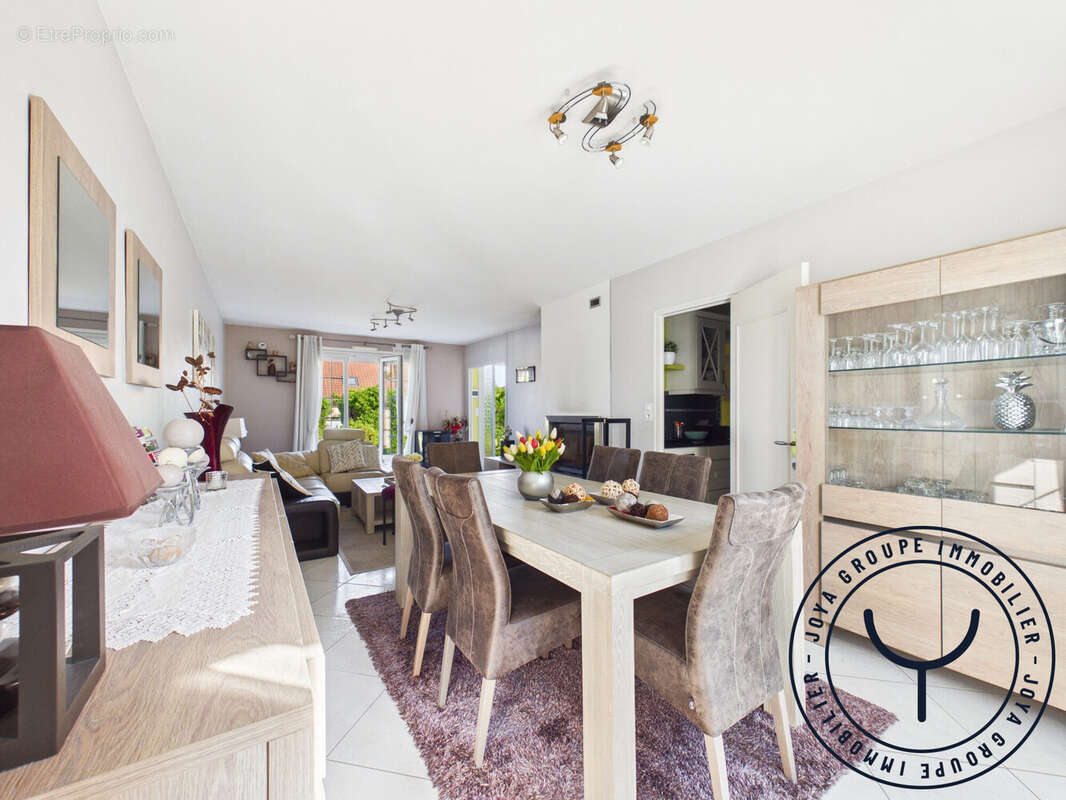 Maison 120 m² à Sainte-Maure  - photo 8