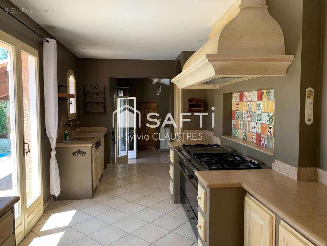 Photo 5 - Maison à MAUGUIO