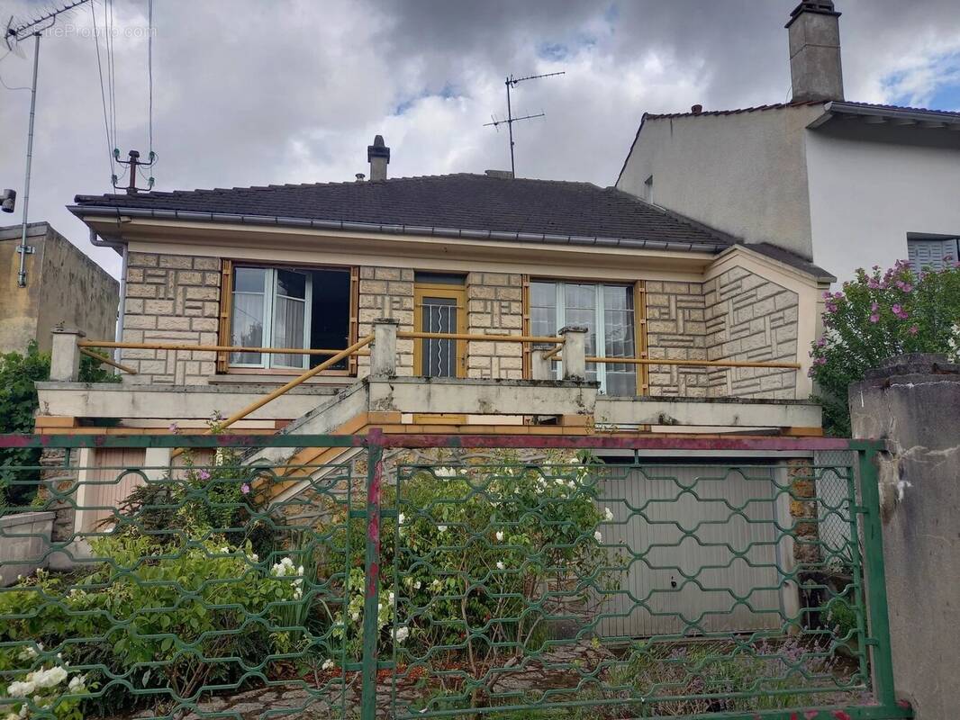 Maison à AULNAY-SOUS-BOIS