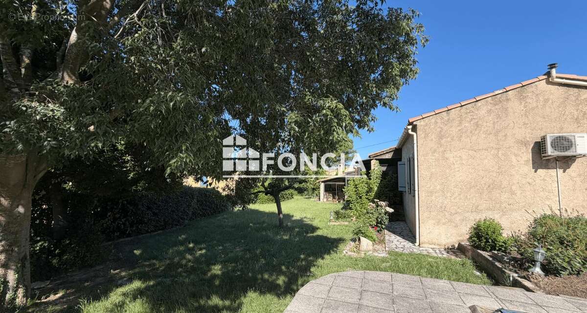 Sur la commune de villelaure - une maison de type 4 - photo 8