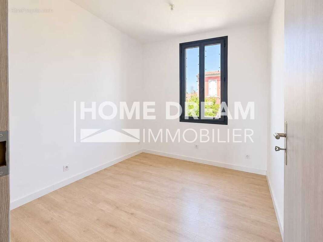 Appartement 40 m² à Toulon  - photo 6