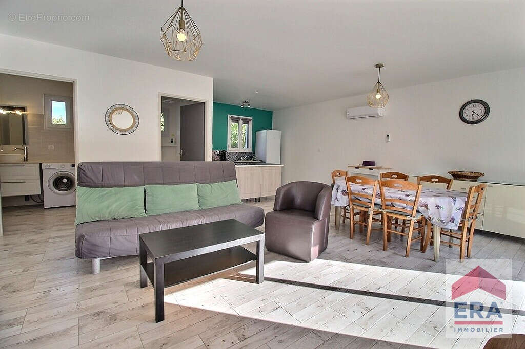 Autre à L&#039;ISLE-SUR-LA-SORGUE