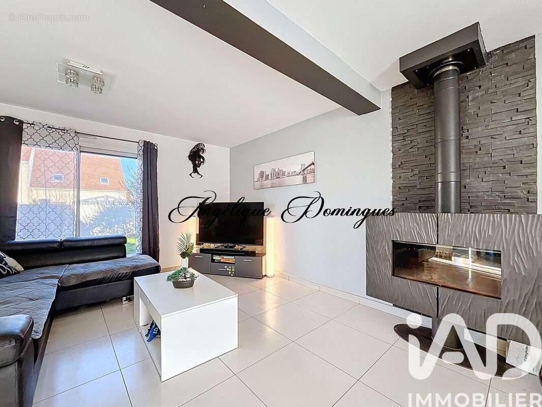 Photo 3 - Maison à MEZIERES-SUR-SEINE