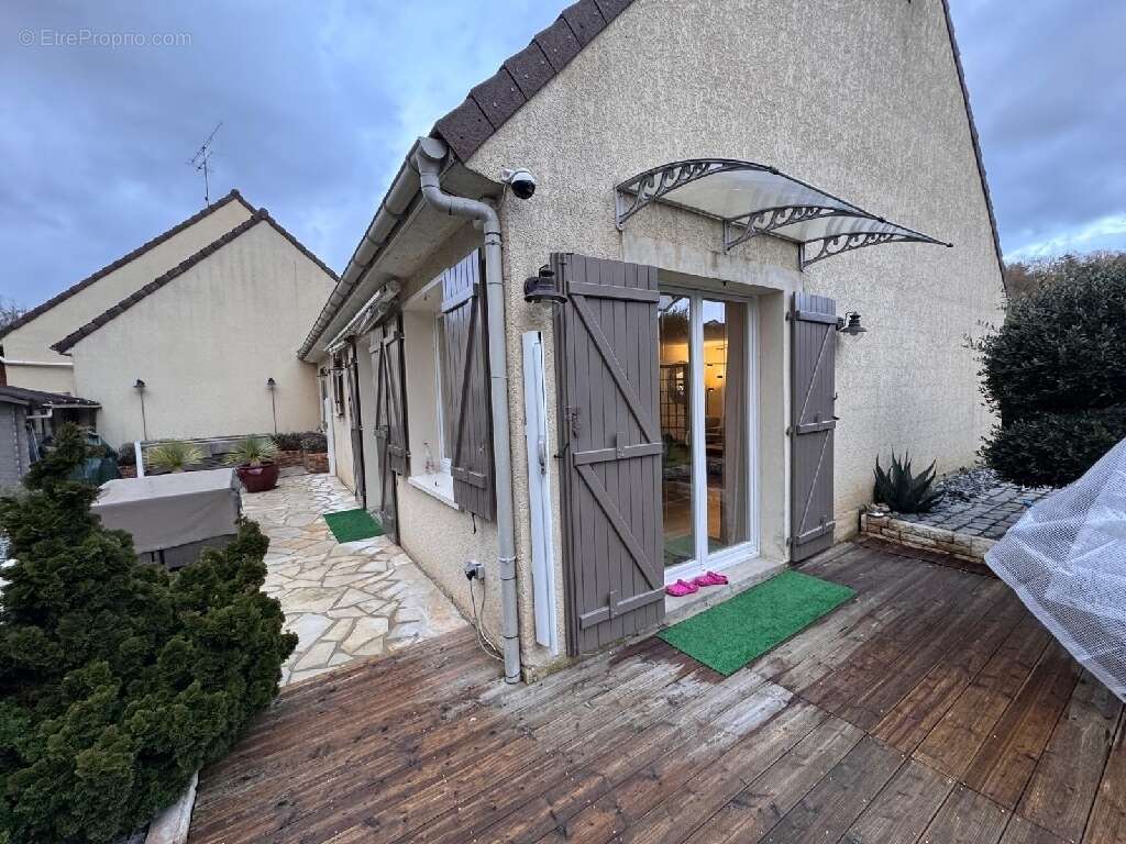 Maison à BUTRY-SUR-OISE