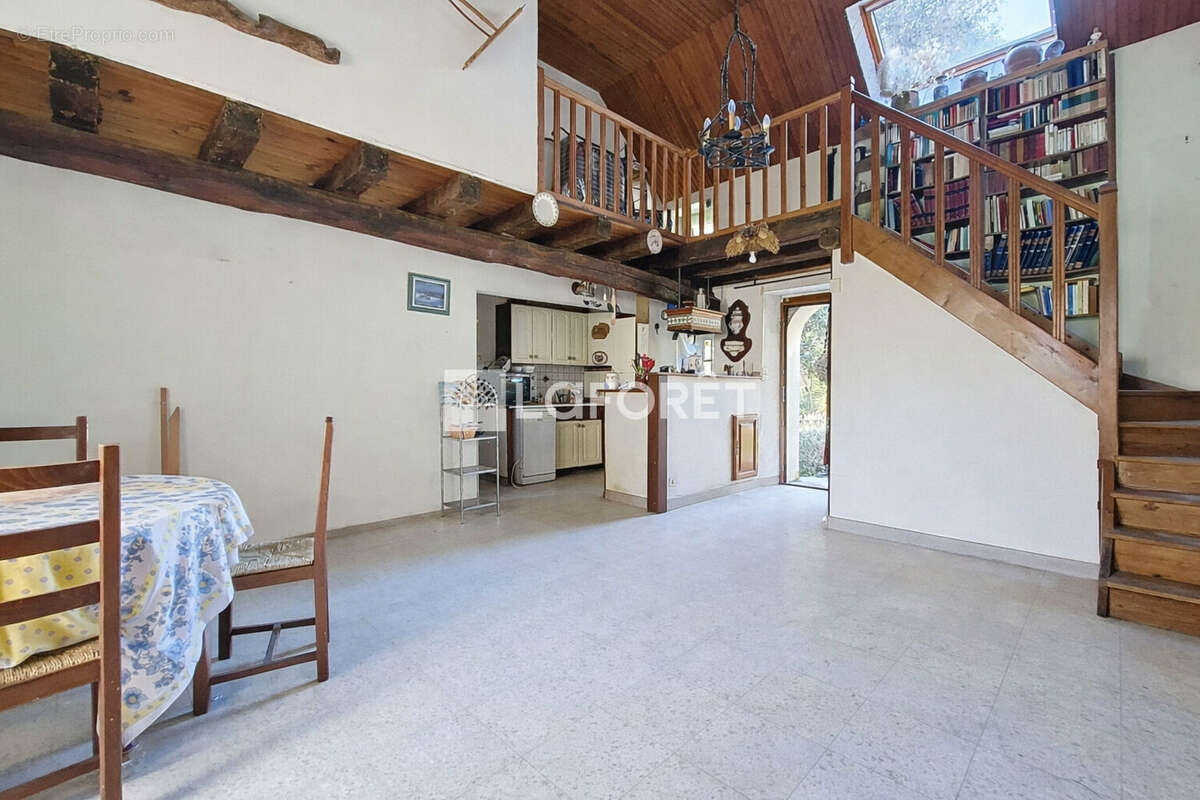 Maison à PENESTIN