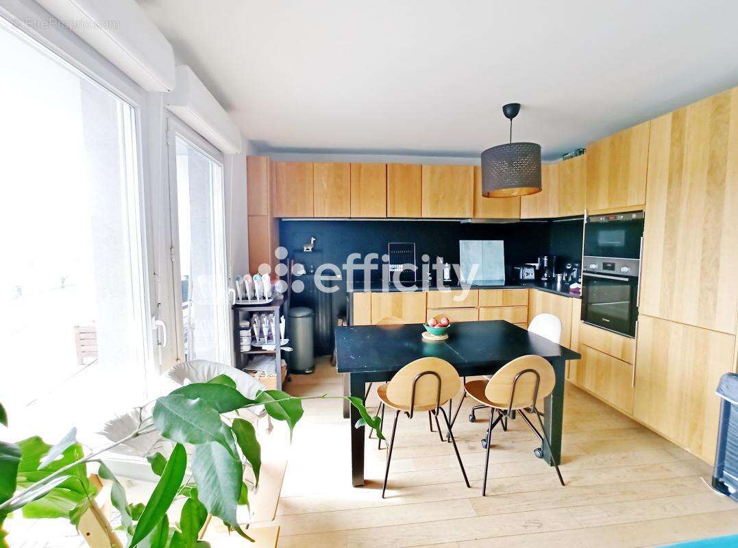Appartement à BOBIGNY