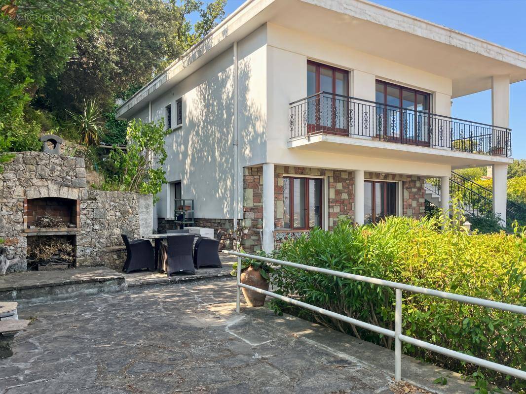 Maison à SAINT-RAPHAEL