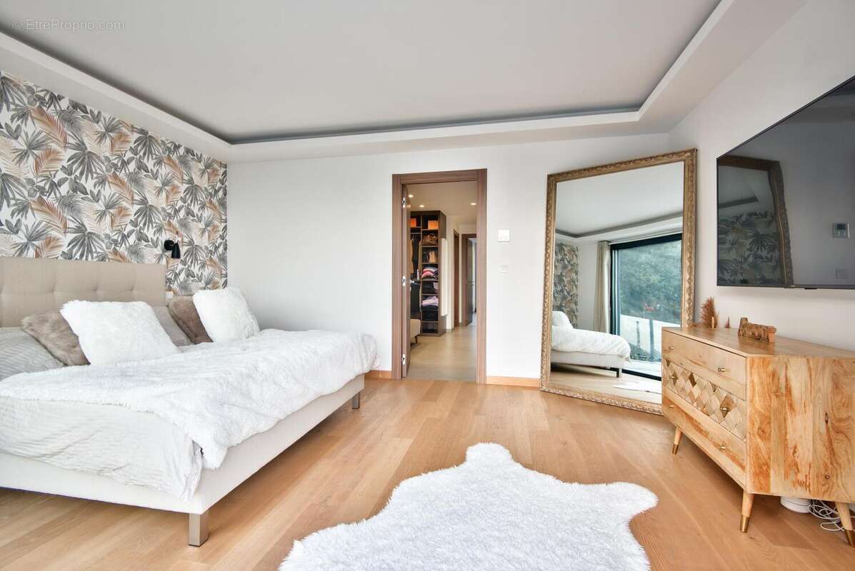 Maison à TOURRETTE-LEVENS