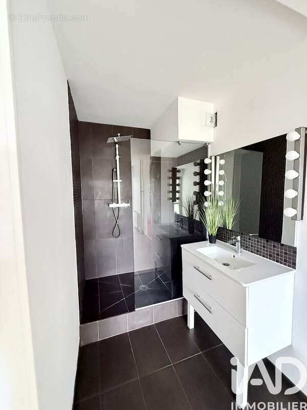 Photo 7 - Appartement à NOISY-LE-GRAND